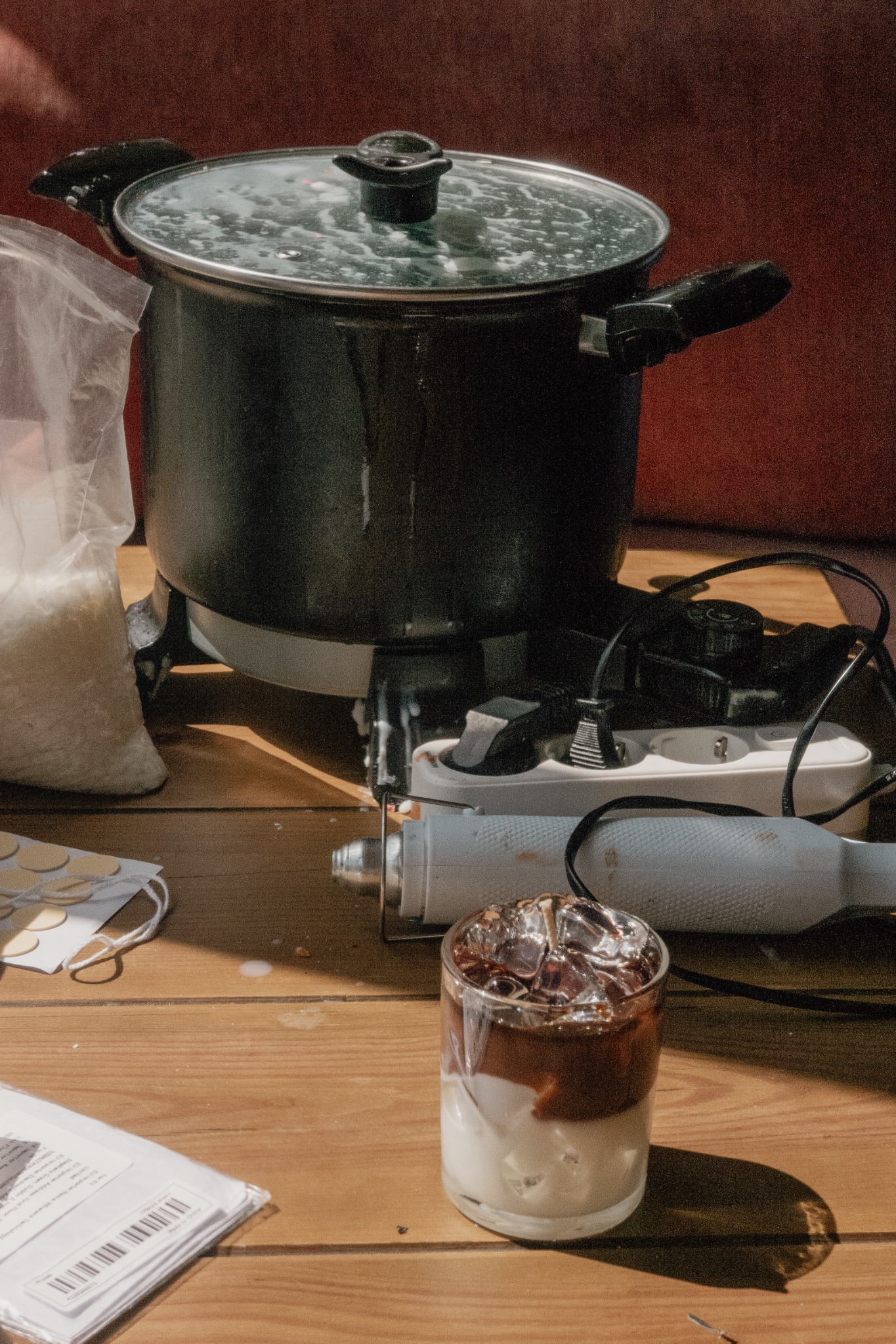 Oskari Candles: heated wax and equipment
